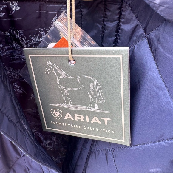Ariat Navy Belmont Jacket - Picture 11 of 14